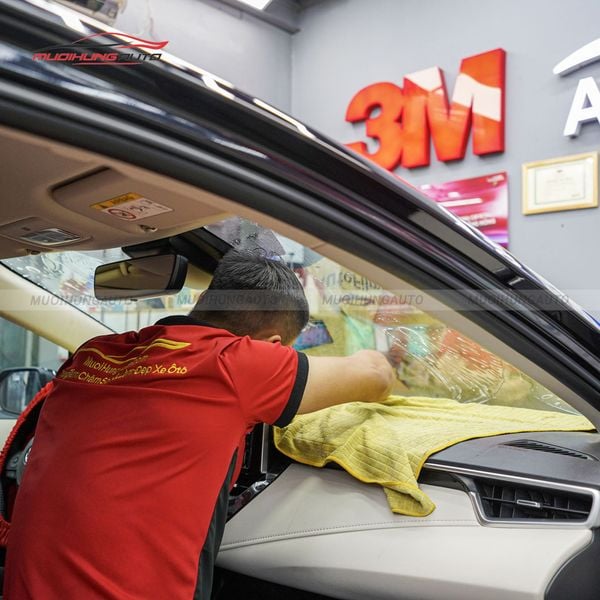 Dán Phim Cách Nhiệt 3M Ô Tô Toyota Altis 2023
