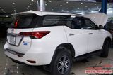 Dán phim cách nhiệt Llumar xe Toyota Fortuner chính hãng