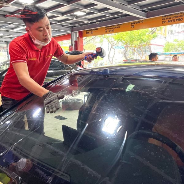 Dán Phim Cách Nhiệt 3M Ô Tô BMW 520i