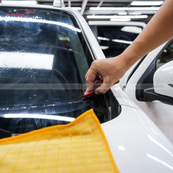 Dán Phim Cách Nhiệt 3M Ô Tô Nissan Navara 2022