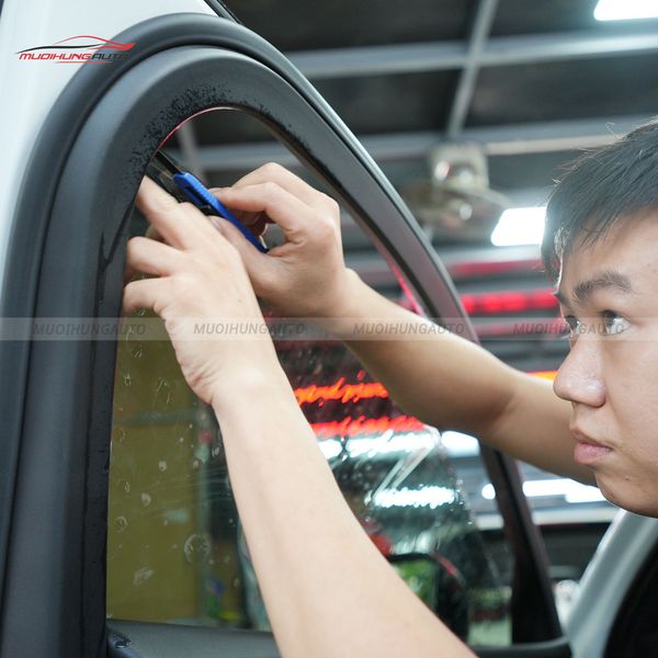 Dán Phim Cách Nhiệt 3M Ô Tô Volvo S60