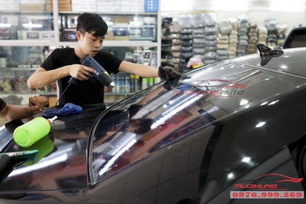 Dán phim chống nóng Llumar Chevrolet Cruze Tại Tphcm