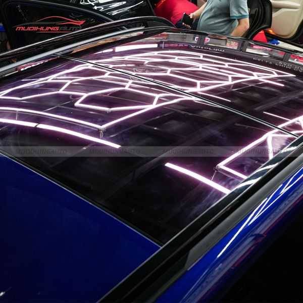 Dán Phim PPF TPU SUNROOF Cách Nhiệt Cửa Sổ Trời Xe Mercedes GLB35 2022