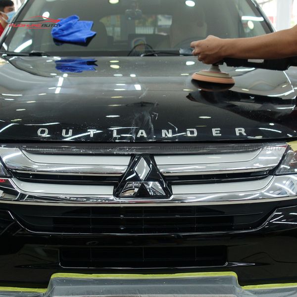 Đánh Bóng Xe Ô Tô Mitsubishi Outlander