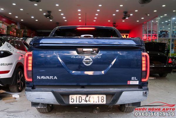 Đèn Hậu LED Nguyên Cụm Cho Xe Nissan Navara Đẳng Cấp