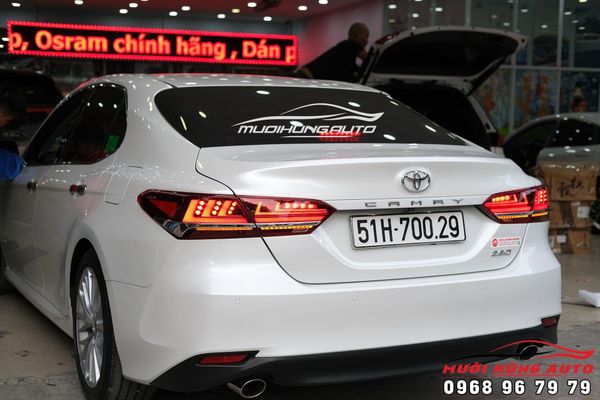Đèn Nguyên Cụm Cho CAMRY 2020 Mẫu Lexus Chính Hãng
