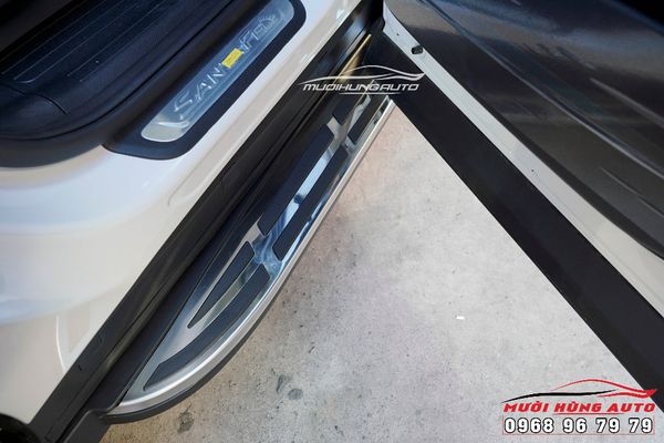 Gắn Bệ Bước Chân Theo Xe Hyundai Santafe 2021- 2022 Mẫu Inox Gương Sang Chảnh