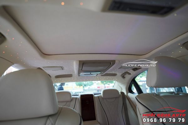 Độ Đèn LED Trần Sao Rơi Cho Xe Lexus LS460L Chuyên Nghiệp