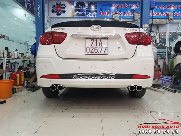 Mẫu Pô Inox Tròn Đôi Lắp Cho Xe Hyundai Avante Cao Cấp