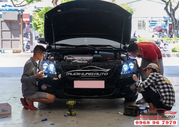 Độ Bi LED Domax Cos Pha Xe Toyota Camry 2010