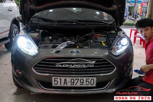 Độ Bi LED GTR Và Vòng Angel Eyes Cho Xe Ford Fiesta