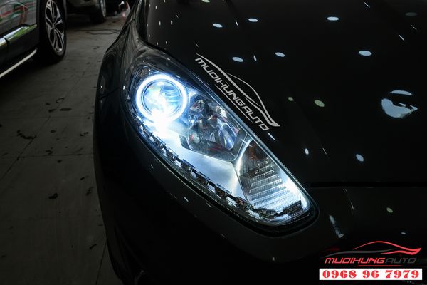 Độ Bi LED GTR Và Vòng Angel Eyes Cho Xe Ford Fiesta