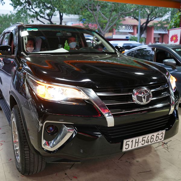 Cặp Bi LED Osram Laser Tăng Sáng Cho Xe Toyota Fortuner