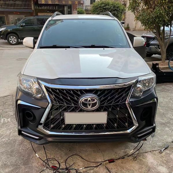 Dịch Vụ Độ Body Kit Siêu Đẹp Cho Toyota Fortuner 2015 Tại TPHCM