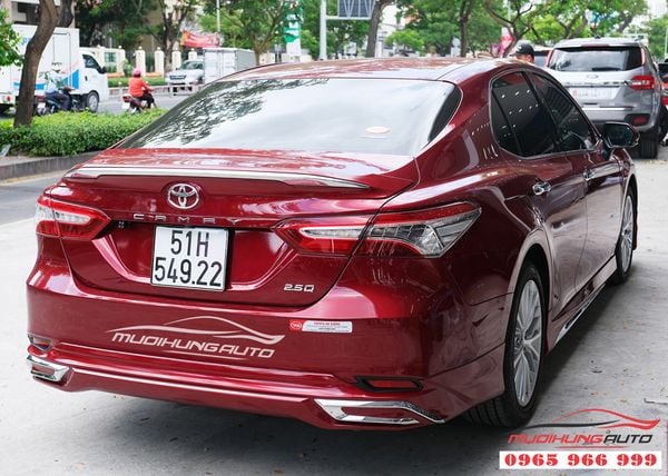 Độ Body Lip Xe Toyota Camry 2019 Tại TPHCM