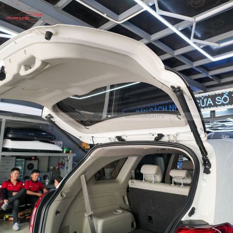 Cốp điện ô tô Chevrolet Captiva