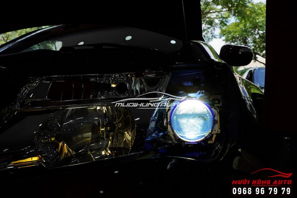 Độ Đèn Bi LED Domax XLED Pro Cho Xe Acura Tại TPHCM
