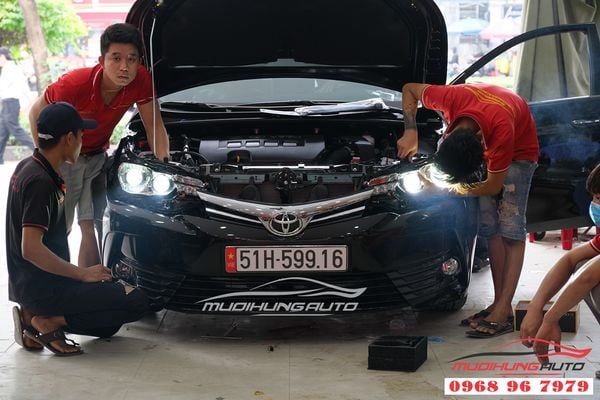 Độ Đèn Bi Led KMR Xe Toyota Altis 2018 Chuyên Nghiệp