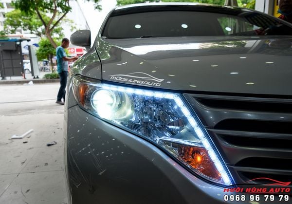 Độ Đèn Bi LED V20 Và LED Mí Chạy Cho Toyota Venza 2010 - 2012
