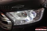 Độ đèn Bixenon và led bar xe Ford EVEREST 2019