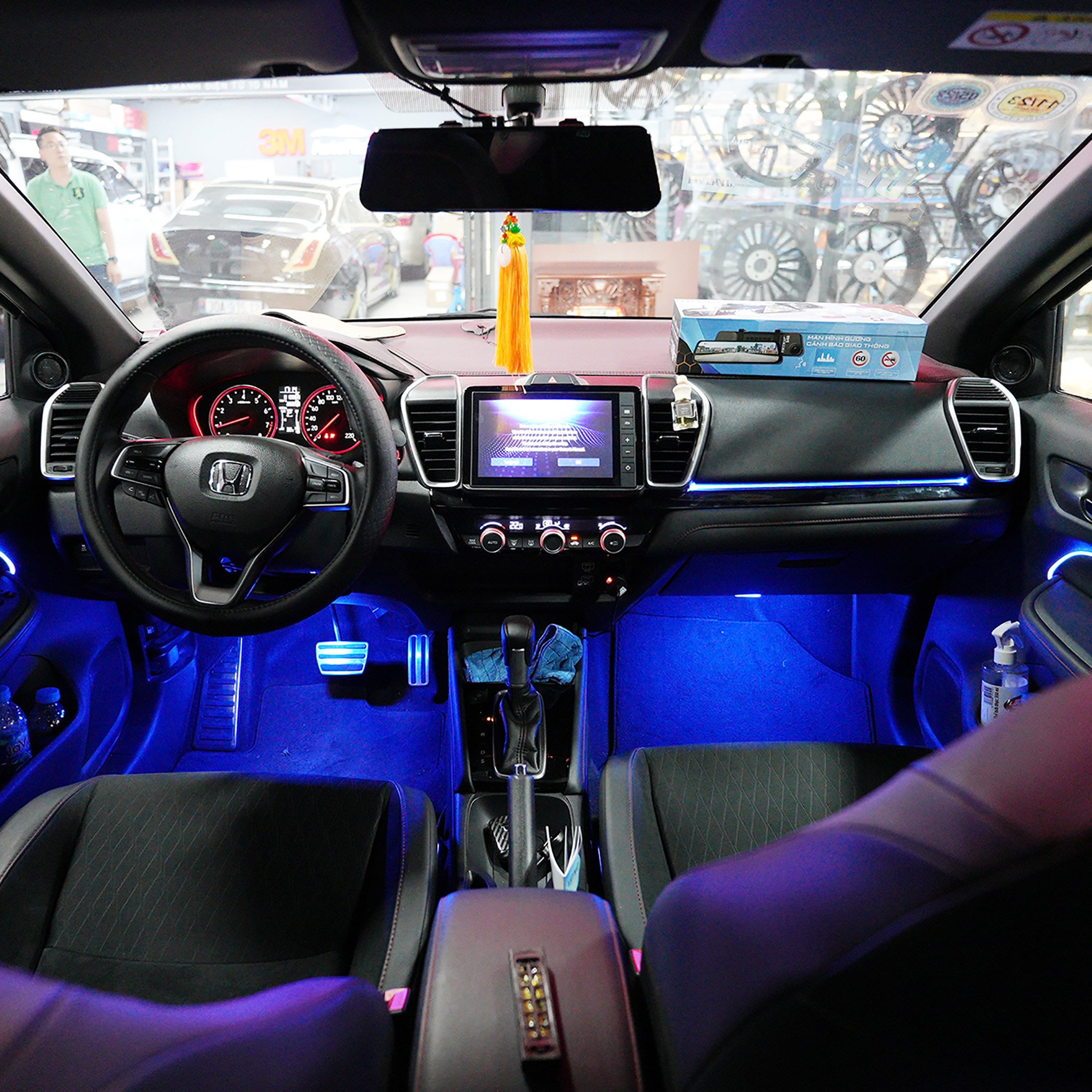 Độ Đèn LED Nội Thất Nâng Tầm Đẳng Cấp Cho Xe Honda City 2022 – MƯỜI HÙNG AUTO