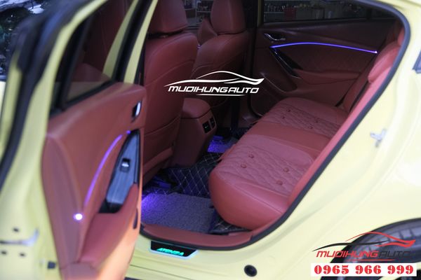 Độ đèn LED nội thất xe Mazda 6