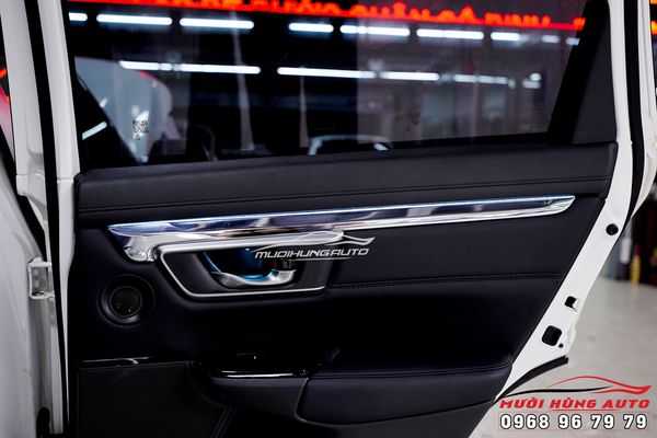 Bộ Đèn LED Nội Thất Dạng Thanh Độc Đáo Lắp Cho Xe Honda CRV