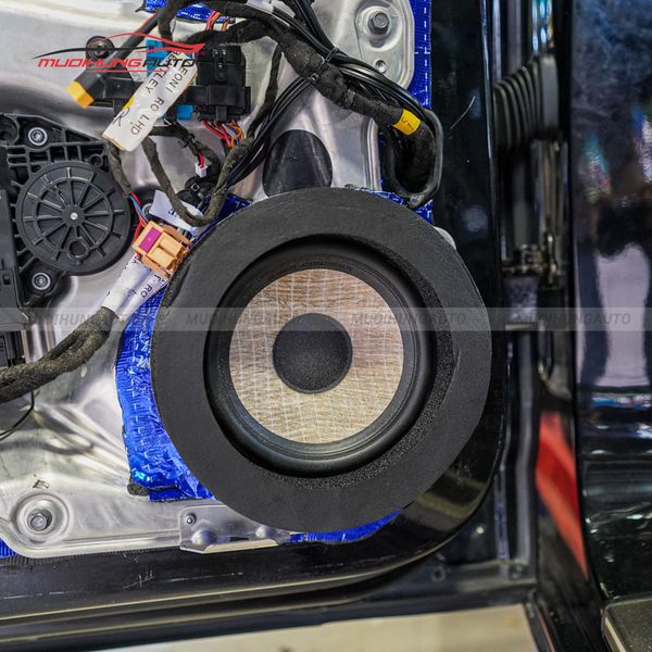 Độ Loa Cánh Ô Tô Bentley