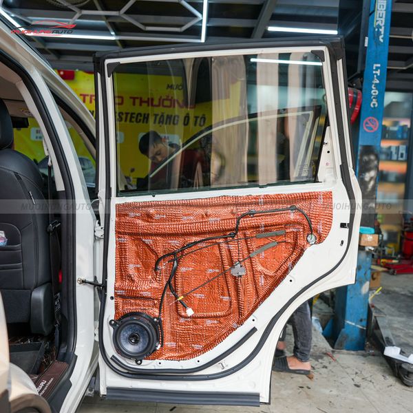 Độ Loa Cánh Ô Tô Subaru Forester 2023