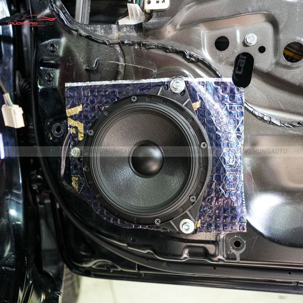 Độ Loa Cánh Ô Tô Toyota Altis 2017