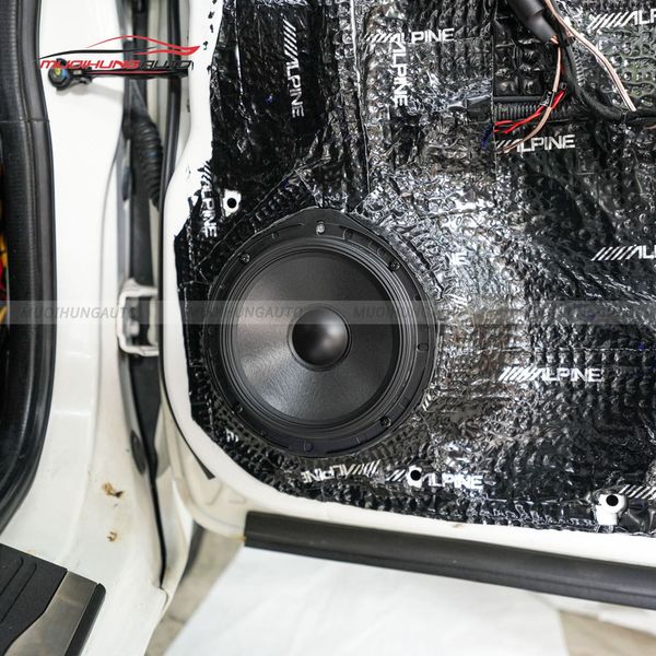 Độ Loa Cánh Ô Tô Honda City 2014