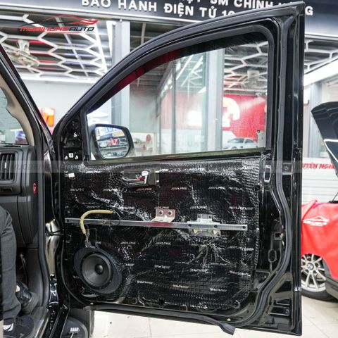 Độ loa cánh Chevrolet Colorado 2019