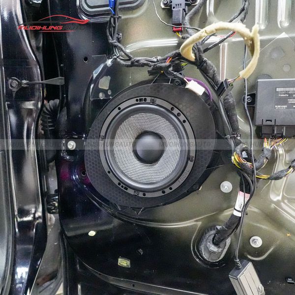 Độ Loa Cánh Ô Tô Ford Explorer