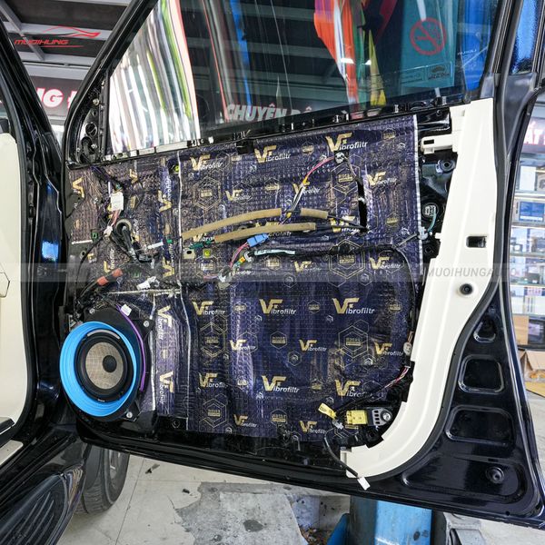 Độ Loa Cánh Ô Tô Lexus LX570