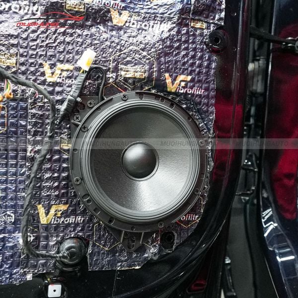 Độ Loa Cánh Ô Tô Ford Territory 2023