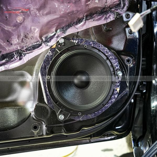 Độ Loa Cánh Ô Tô Toyota Altis 2017