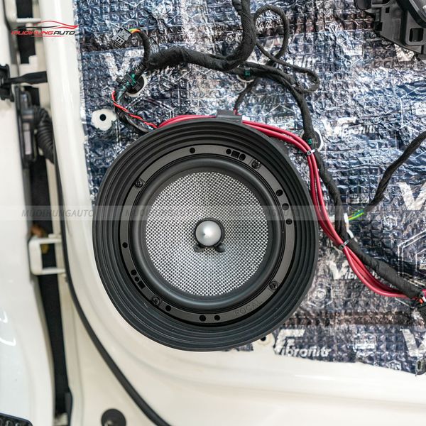 Độ Loa Cánh Ô Tô Peugeot 2008