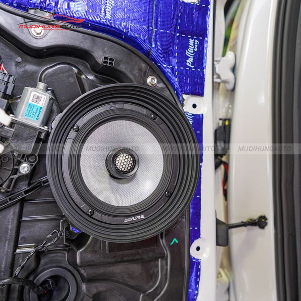 Độ Loa Cánh Ô Tô Hyundai Santafe 2022