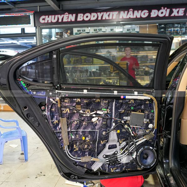 Độ Loa Cánh Ô Tô Lexus LS460