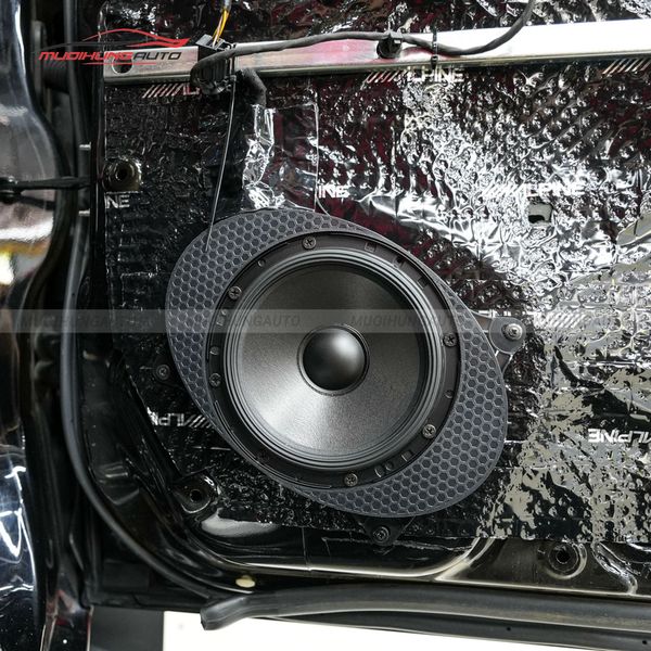 Độ Loa Cánh Ô Tô Chevrolet Colorado 2019