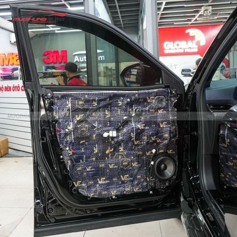 Độ loa cánh ô tô Ford Territory 2023