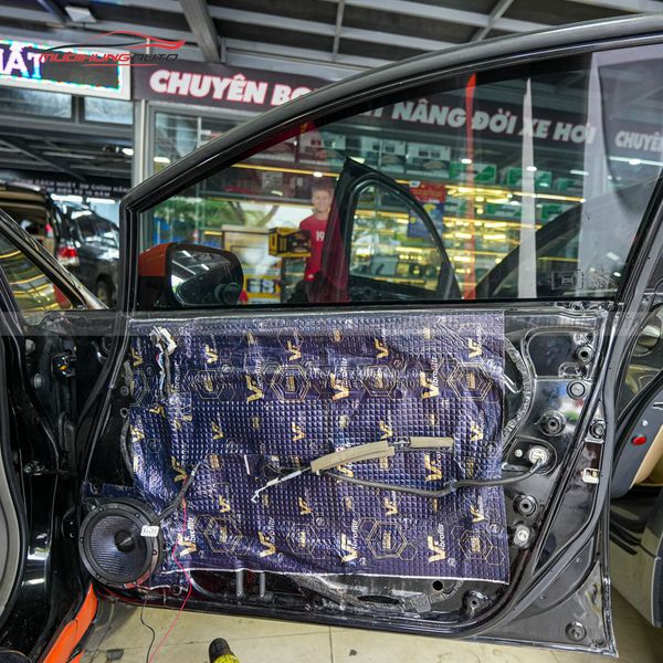 Độ Loa Cánh Ô Tô Honda Civic