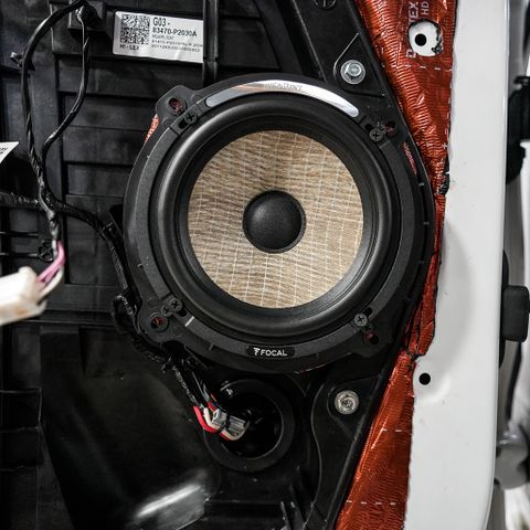 Độ Loa Focal Và Amply Alpine Chính Hãng Cho Xe Kia Sorento