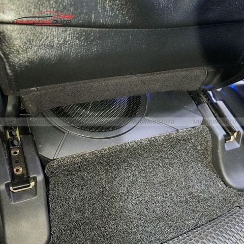 Độ loa sub Honda City 2014