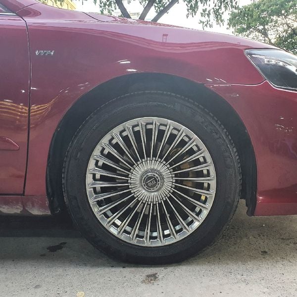 Độ Mâm Lazang 17 Inch Cao Cấp Cho Xe Toyota Camry 2009