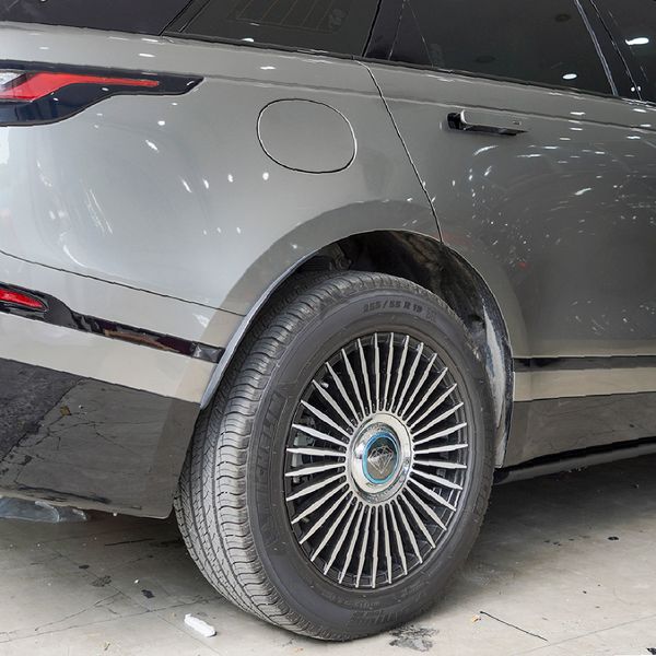 Độ Mâm Lazang Thể Thao 19 Inch Cho Range Rover 2020 Tại TPHCM