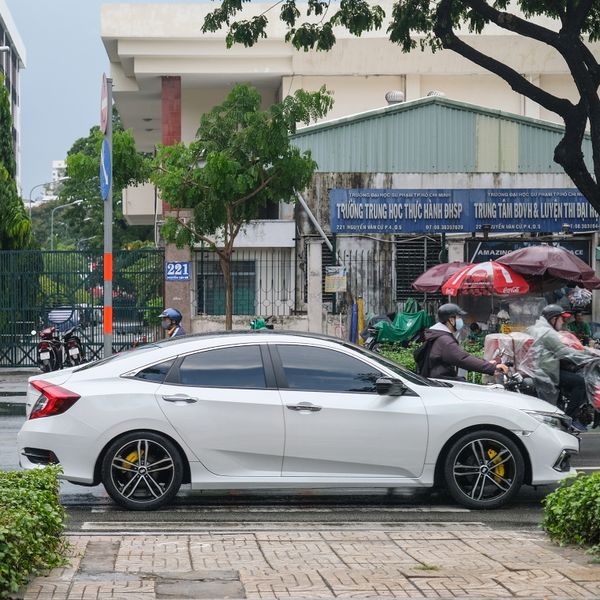 Độ Mâm Mẫu 10 Cánh Kết Hợp Brembo Vàng Thể Thao Xe Civic  2020