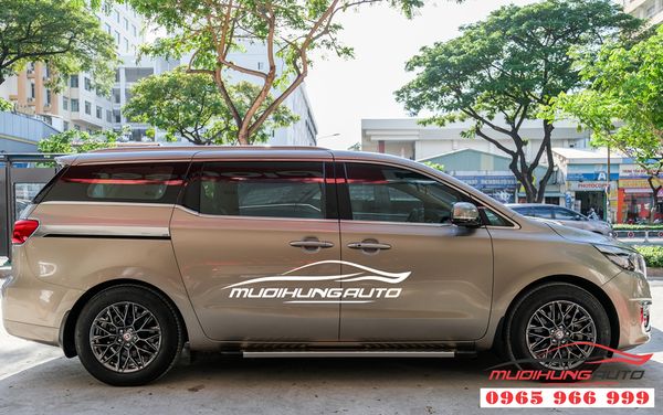 Độ mâm xe Kia Sedona mẫu 616 cao cấp