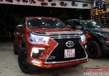 Độ Mặt Ga Lăng Kiểu Lexus Cho Xe Toyota Hilux 2020