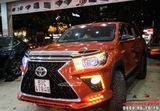 Độ Mặt Ga Lăng Kiểu Lexus Cho Xe Toyota Hilux 2020